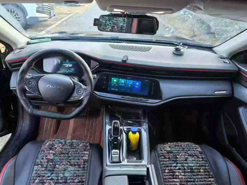 宜昌24年东风奕炫6