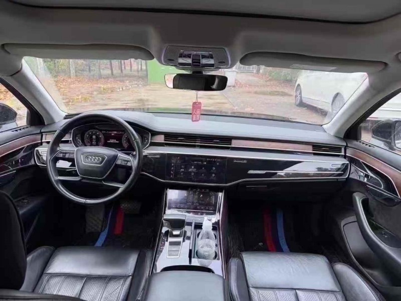 平顶山19年奥迪A8L4