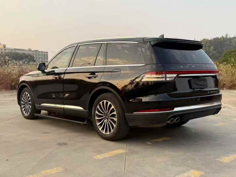 张家界20年林肯飞行家8