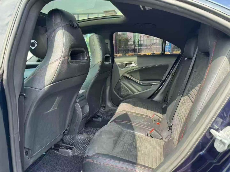 汕头17年奔驰CLA6