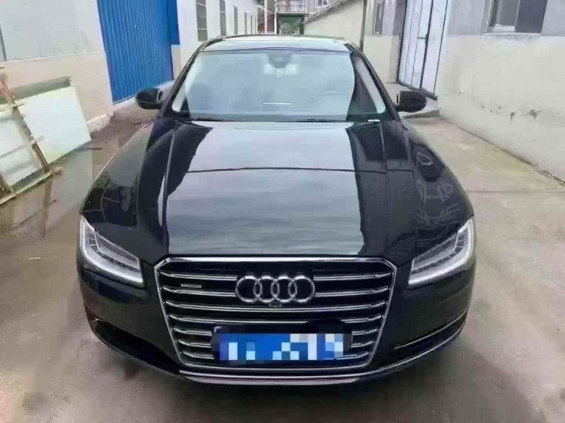 淄博17年奥迪A8L1