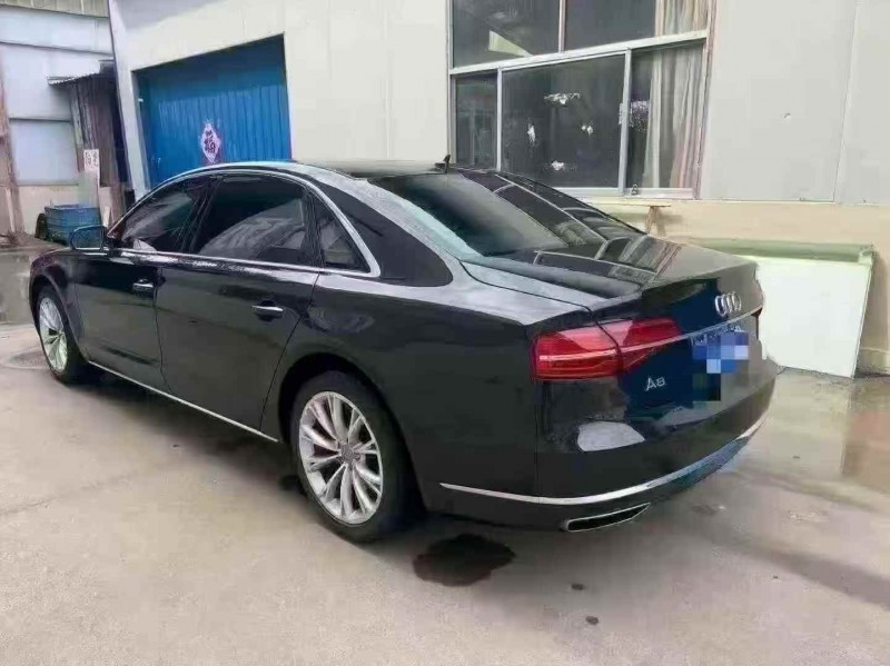 淄博17年奥迪A8L8