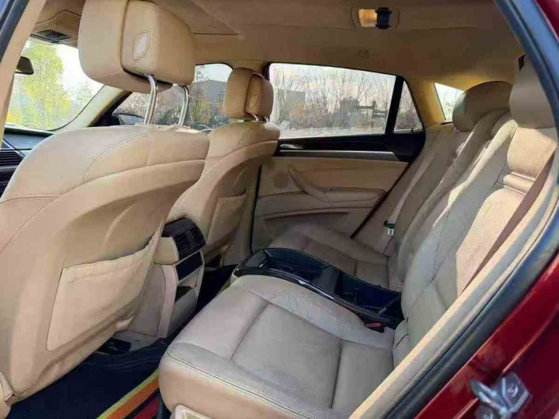 保山12年宝马X65