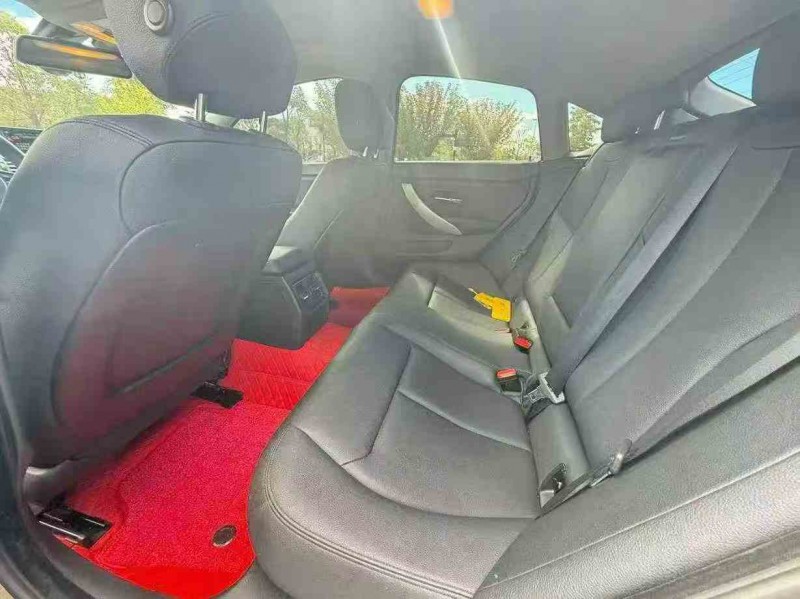 昭通17年宝马4系6