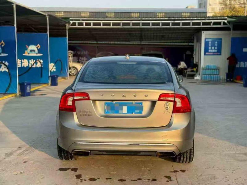 湖州14年沃尔沃S60L9