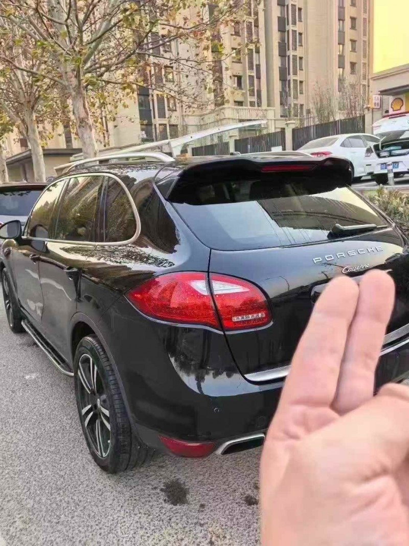 枣庄13年保时捷卡宴7