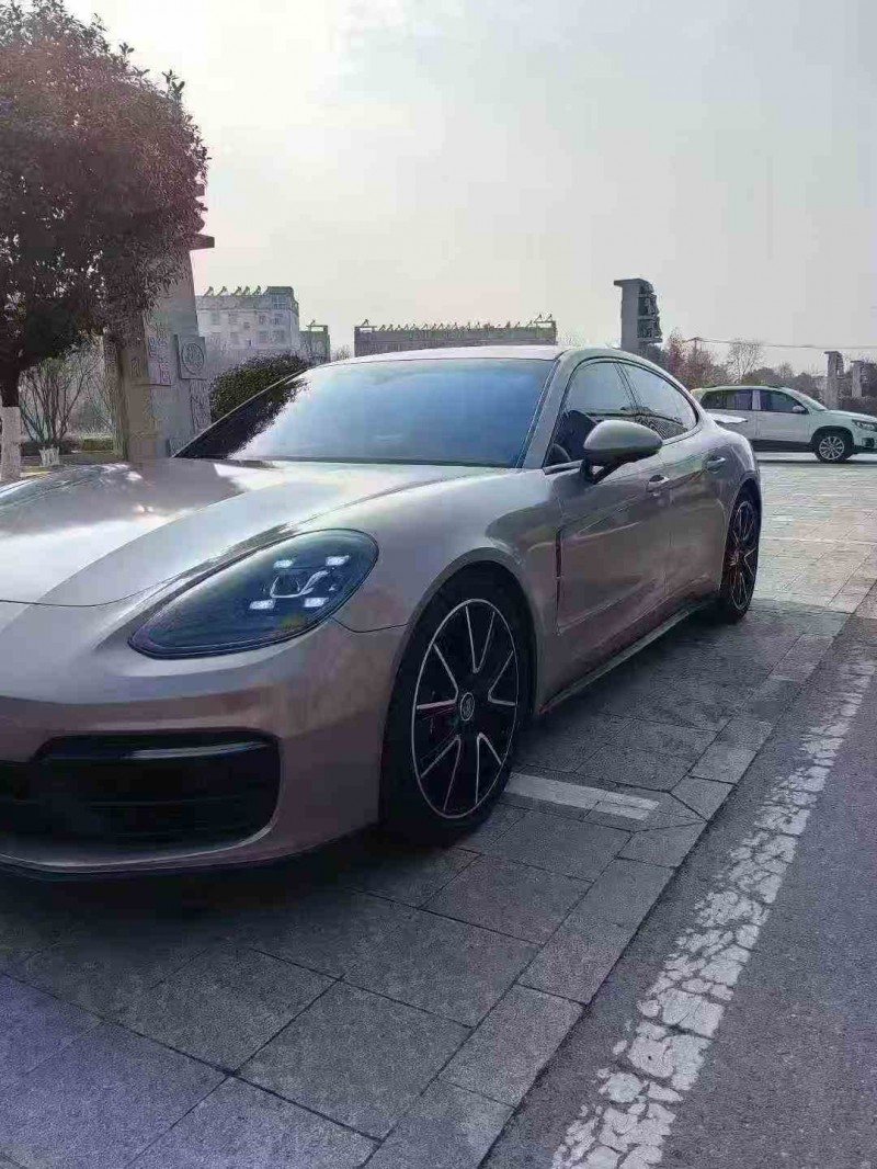 安庆22年保时捷帕拉梅拉2