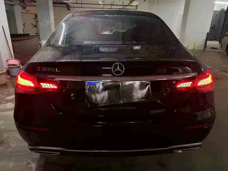 深圳22年奔驰E8