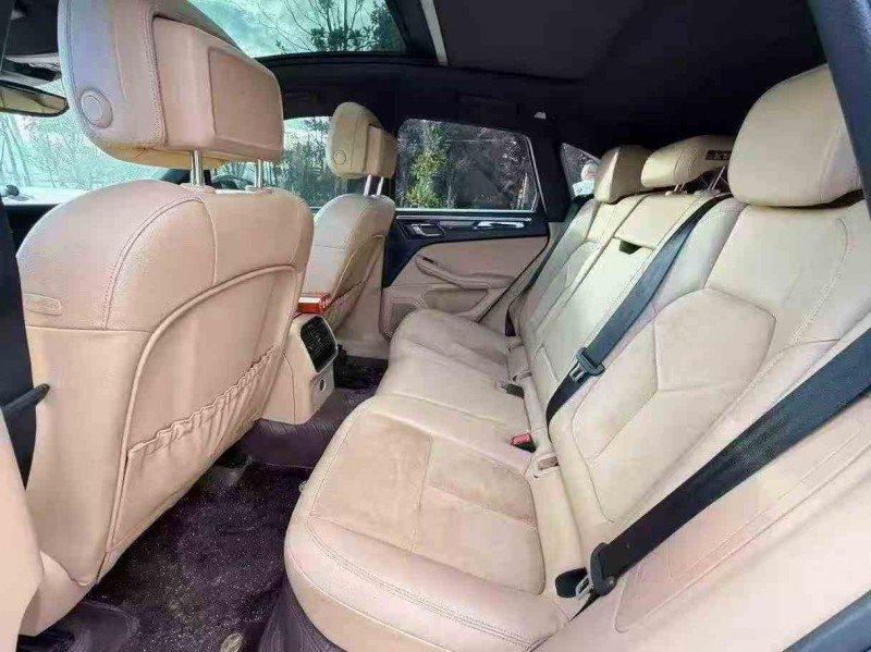 昭通18年保时捷Macan6