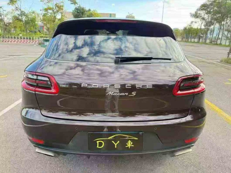 昭通18年保时捷Macan9
