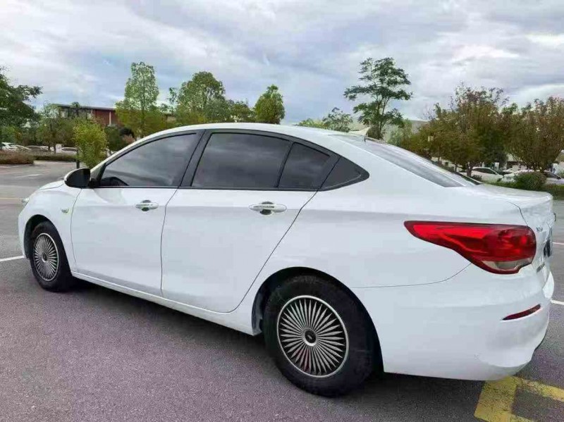 昭通18年雪佛兰科沃兹8