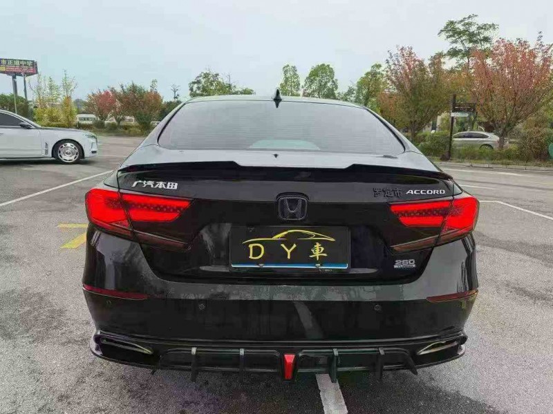 保山19年本田雅阁8