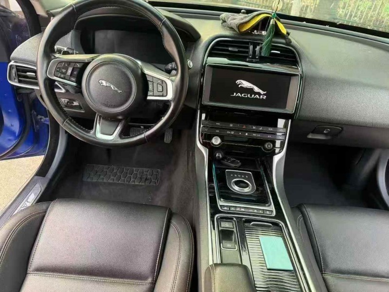 徐州19年捷豹XEL3