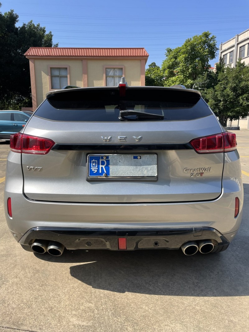 中山18年长城汽车魏牌9