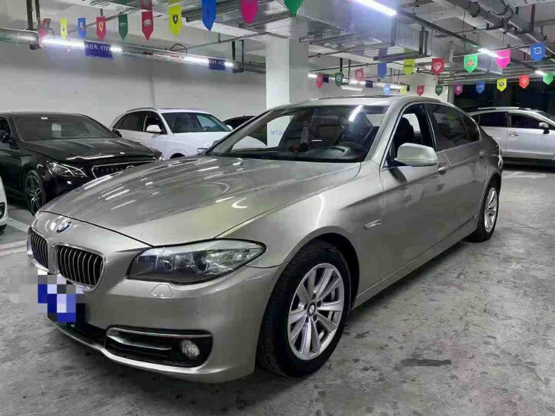 成都12年宝马5系3