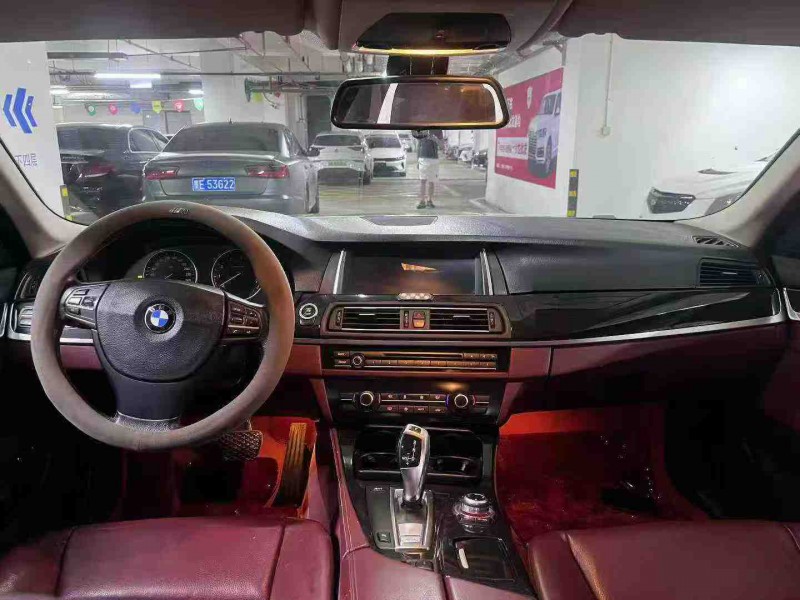 成都12年宝马5系5