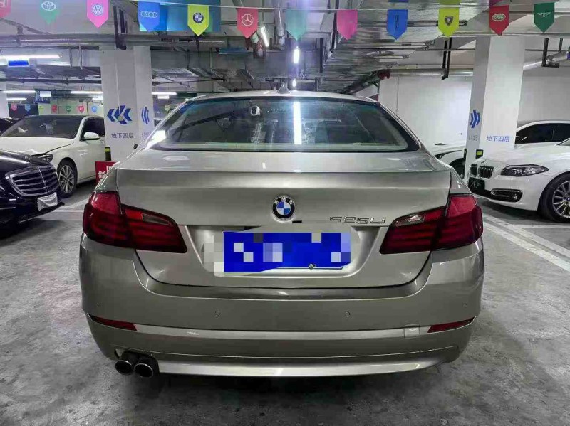 成都12年宝马5系9