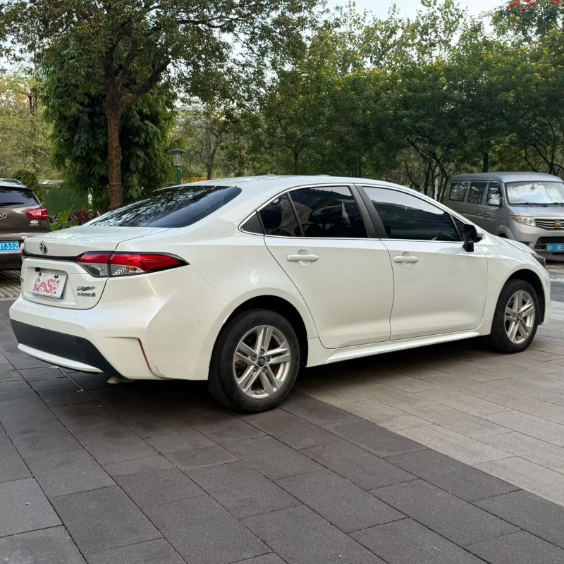 佛山20年丰田雷凌8