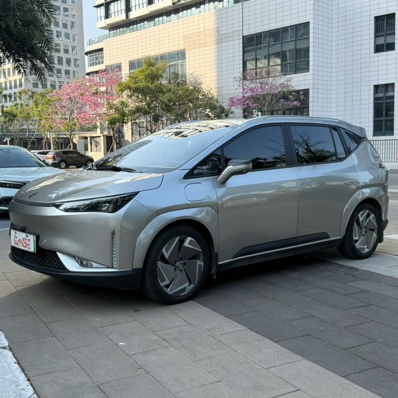 佛山23年合创汽车Z033