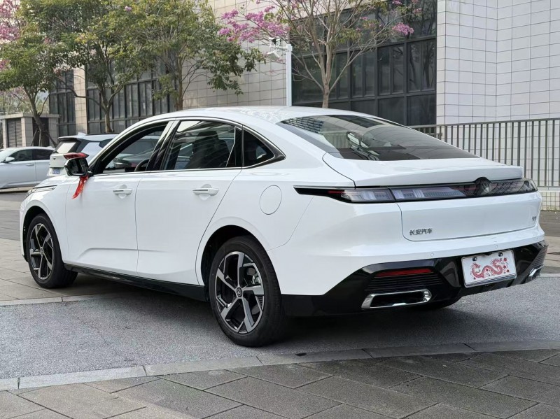 佛山25年长安汽车逸动7