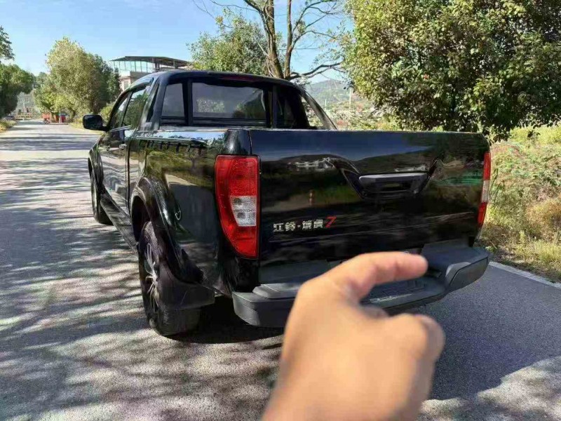 九江22年江铃域虎8