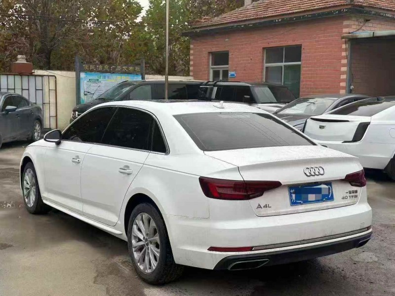 潍坊19年奥迪A4L8