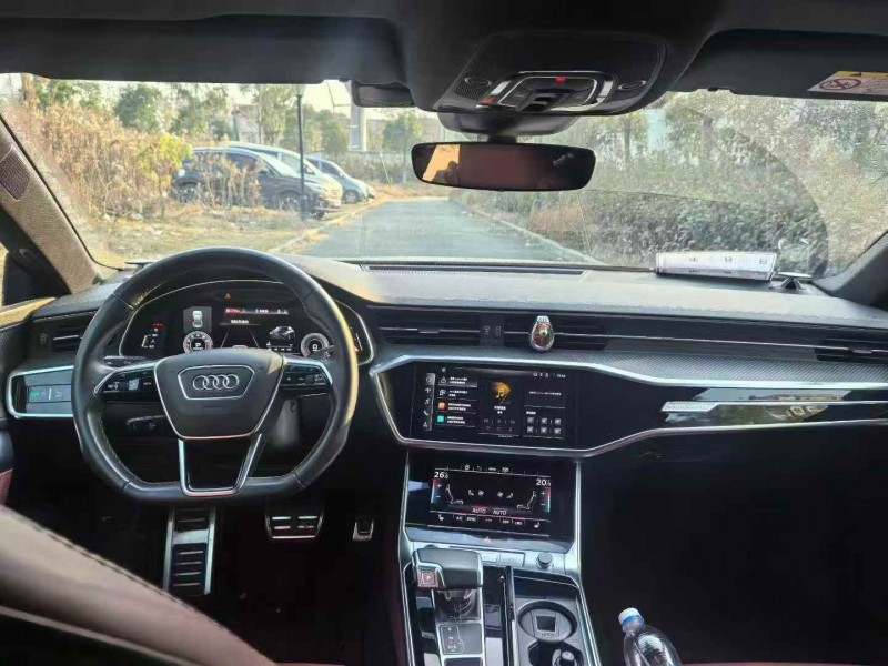 荆州22年奥迪A7L4