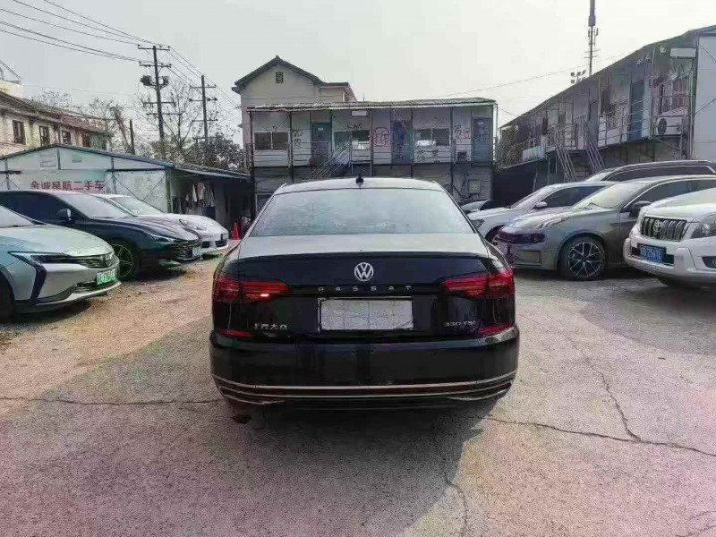 张家界20年大众帕萨特8