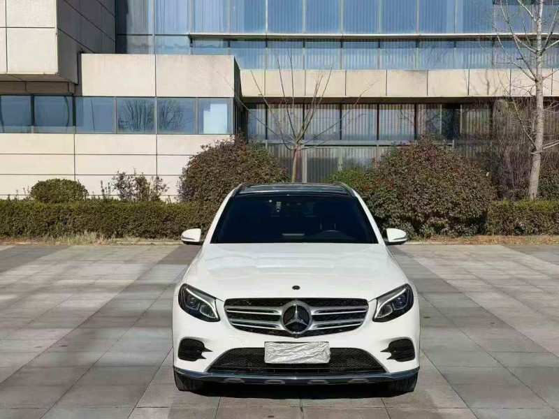 东营18年奔驰GLC1
