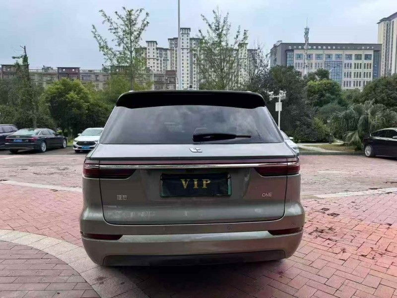 襄阳22年理想理想ONE9