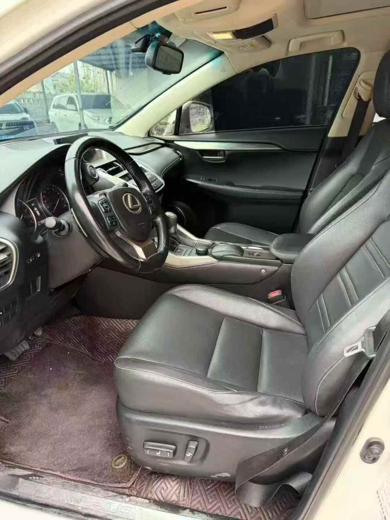 荆州16年雷克萨斯NX5
