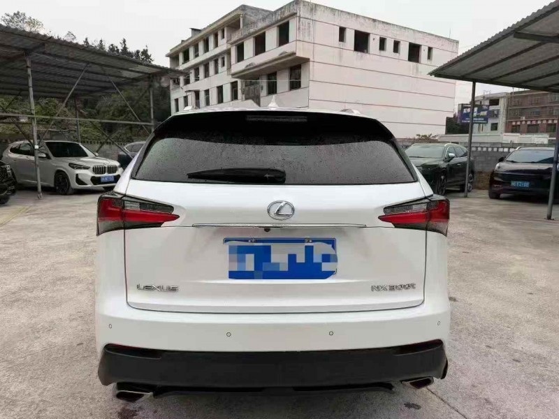 荆州16年雷克萨斯NX9