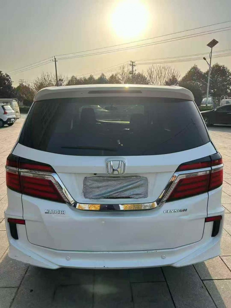 烟台18年本田艾力绅8