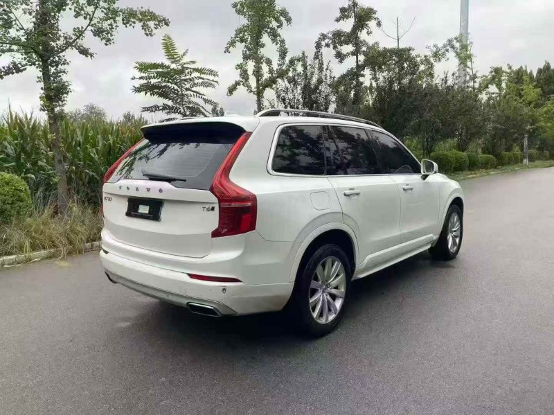 烟台17年沃尔沃XC908