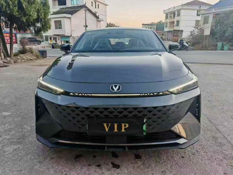 宁波25年长安汽车UNI1