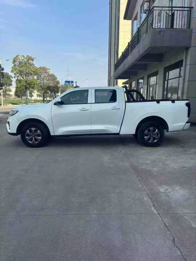 襄阳23年长城汽车炮 皮卡4