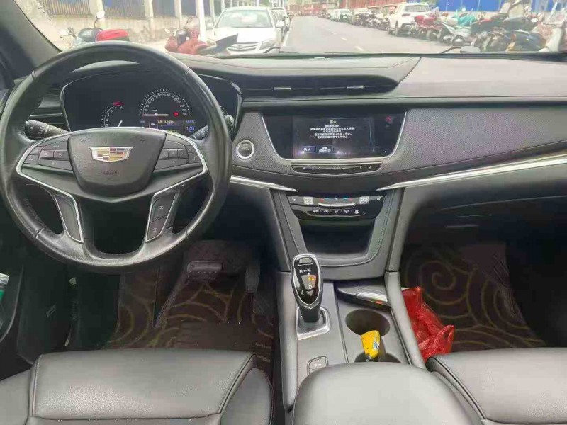 邵阳19年凯迪拉克XT54