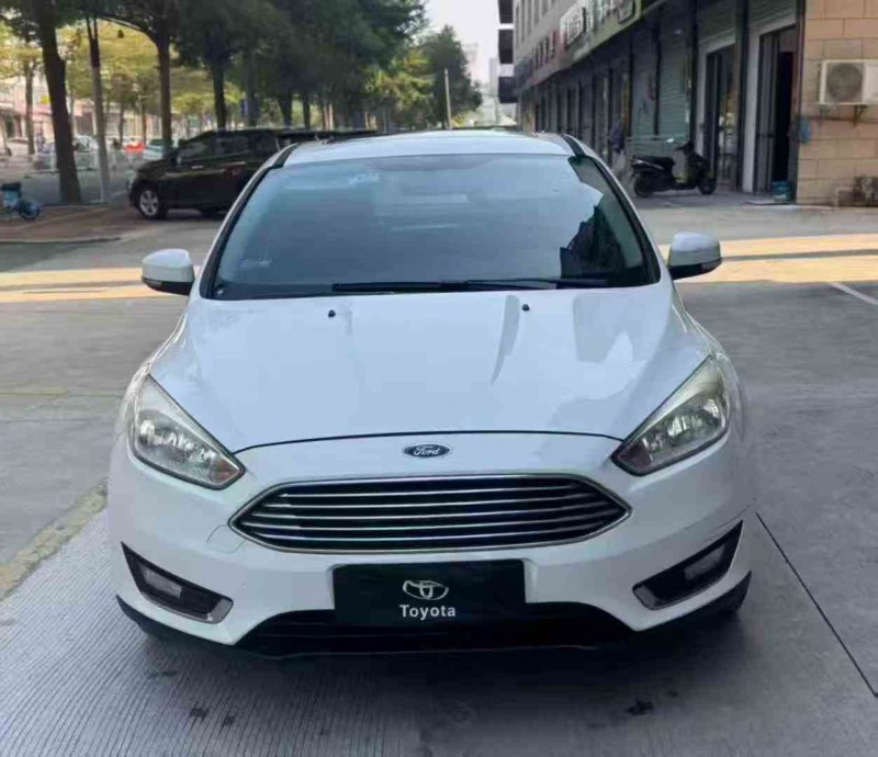 珠海18年福特福克斯1