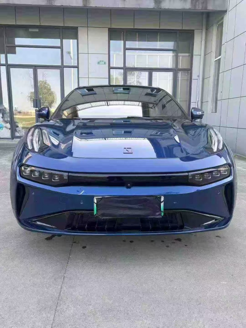 襄阳23年极氪汽车0011