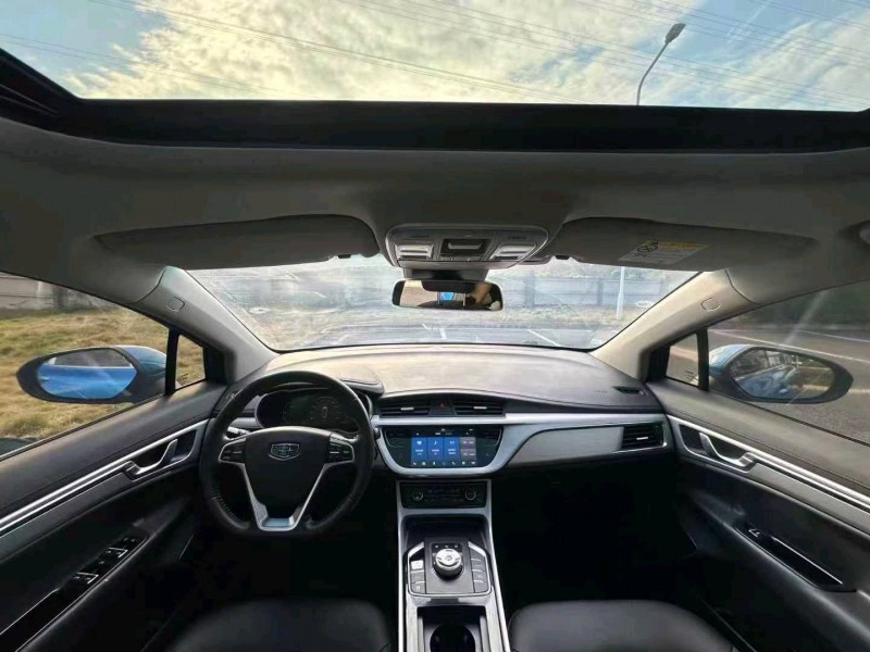 广州19年吉利帝豪9