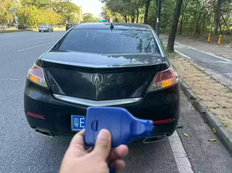 广州14年讴歌TL3