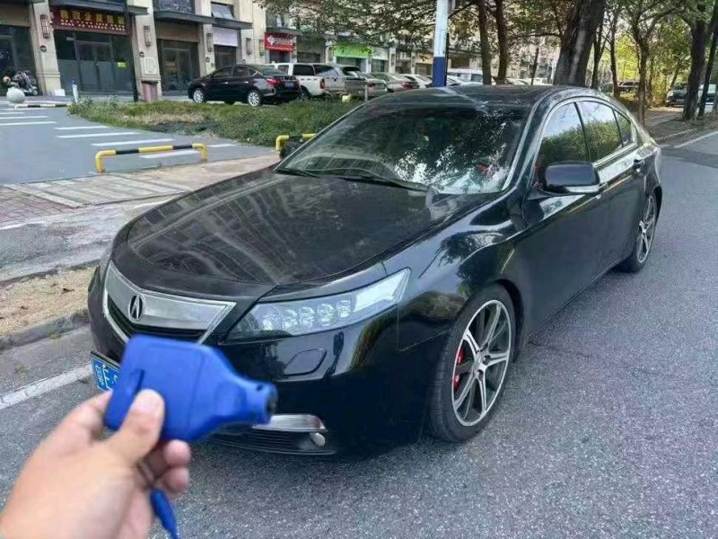 广州14年讴歌TL4