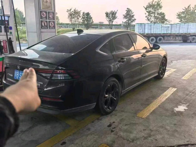 广州25年本田雅阁3