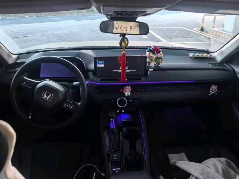 广州25年本田雅阁7