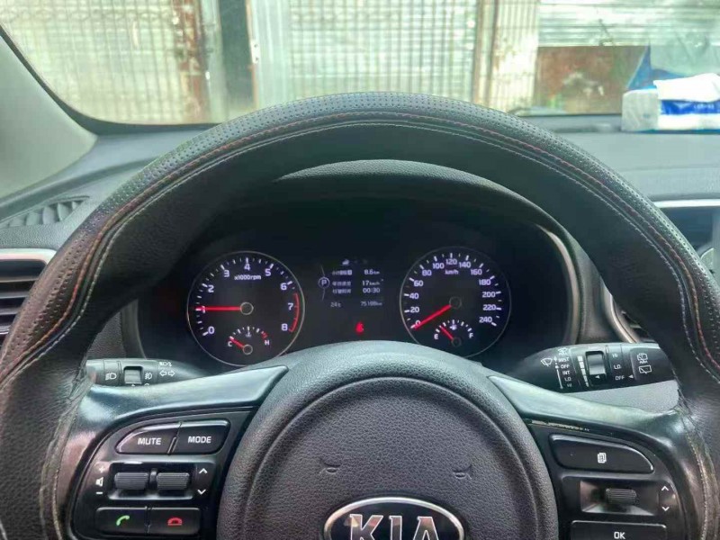 平顶山16年起亚KX56