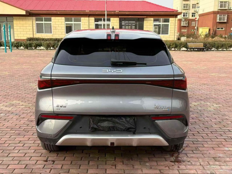 济宁25年比亚迪元9