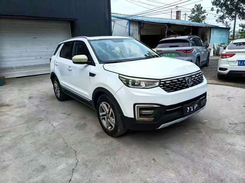 徐州19年长安汽车CS753