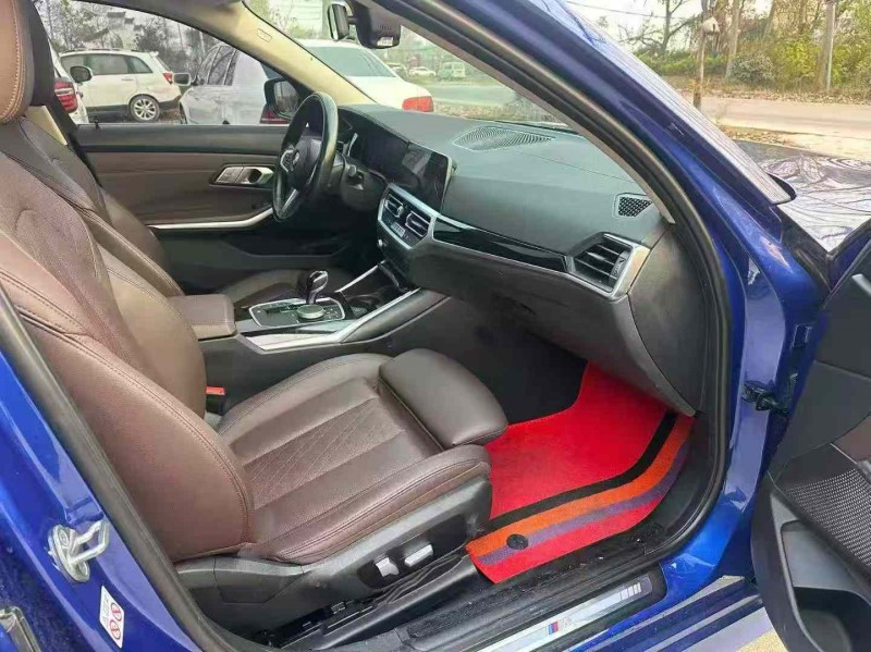 徐州21年宝马3系7