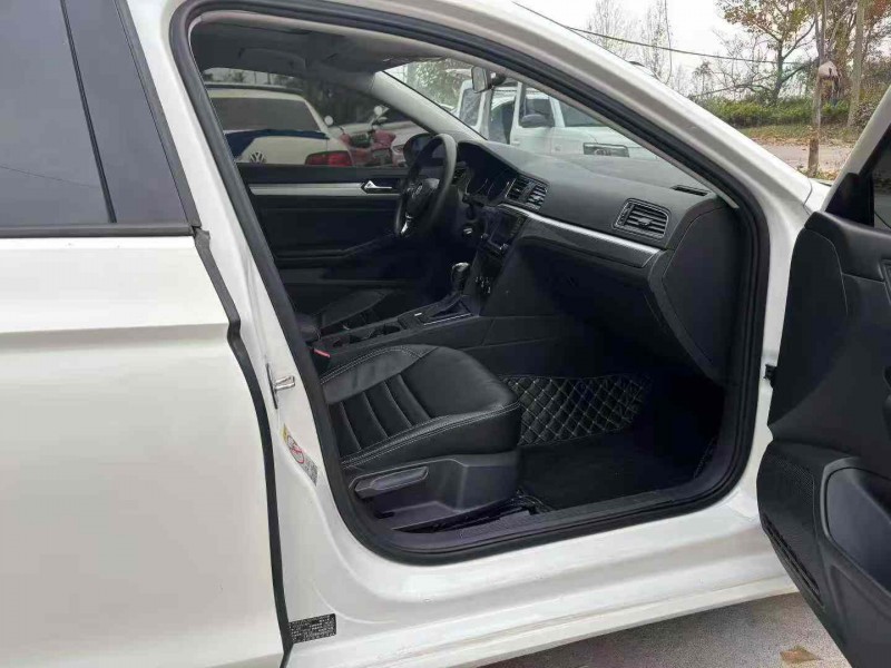 徐州18年大众凌渡7