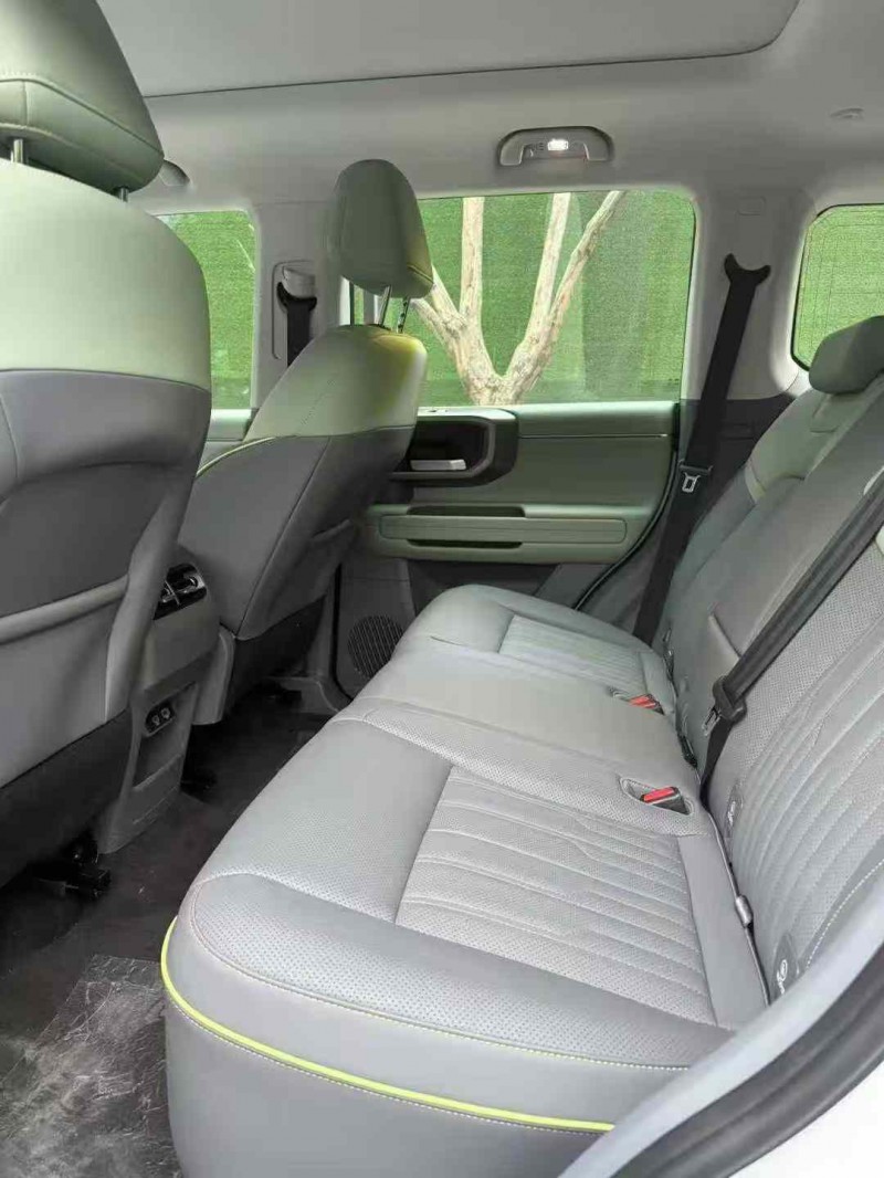 成都25年北京BJ406